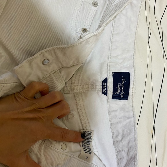 American eagle shorts color white - Picture 3 of 3